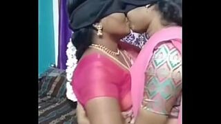 Tamil Aunties Lesbian